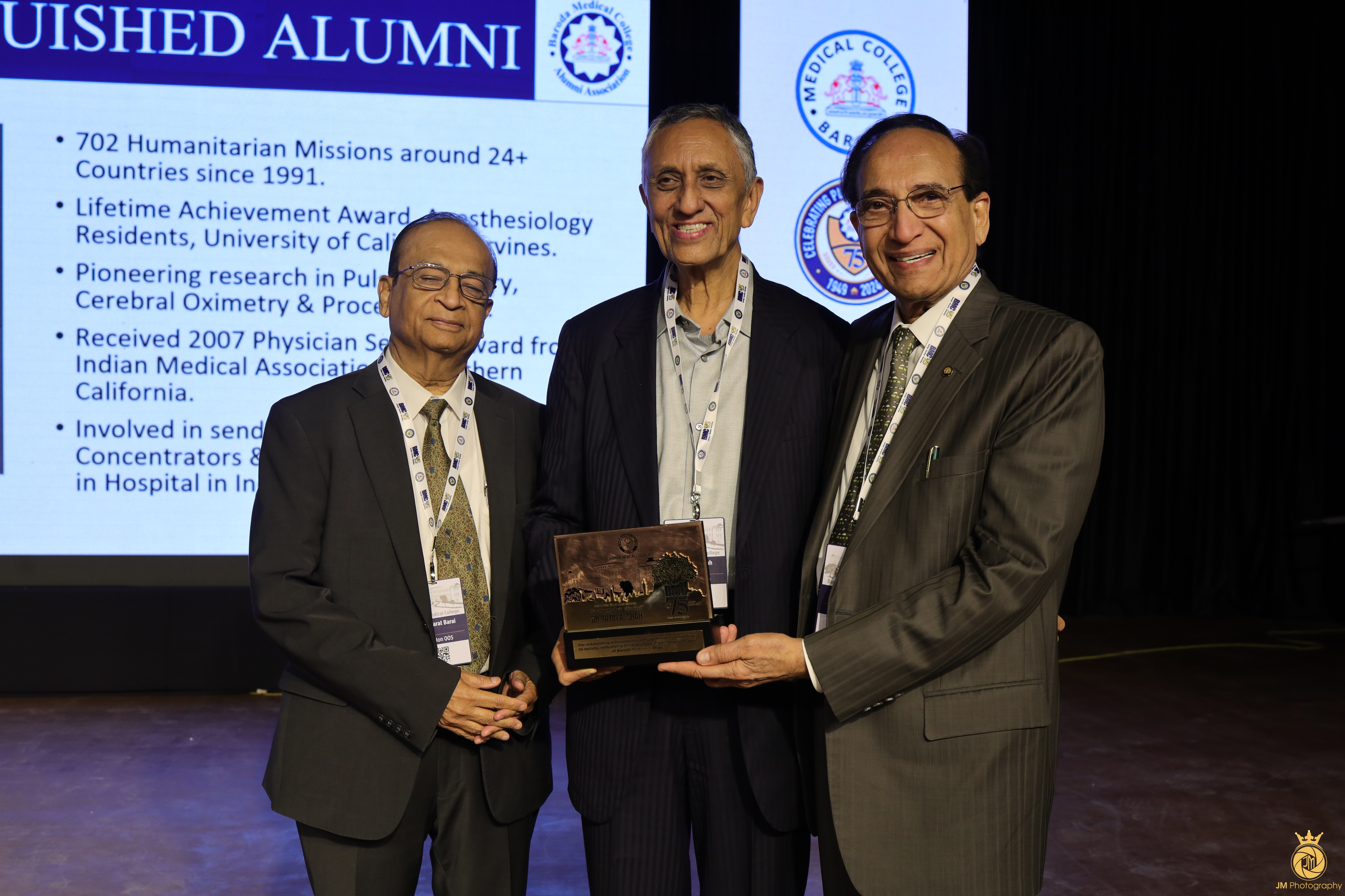 Gallery/Distinguished Alumni and Former Teachers/177A7570.JPG